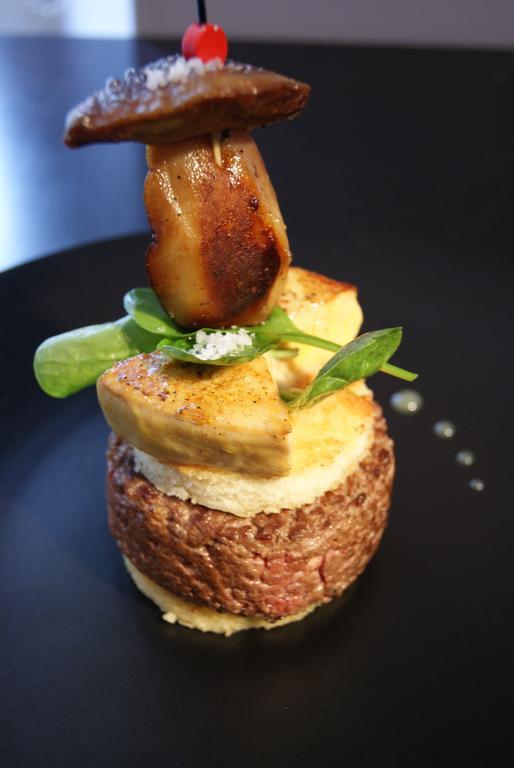 Logis Hotel Restaurant Des Voyageurs Tarnac Luaran gambar